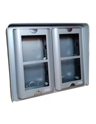 Urmet 1145//324 Gehäuse mit Visier, 2 Reihen, 4 vertikale Module, Sinthesi-Tastatur